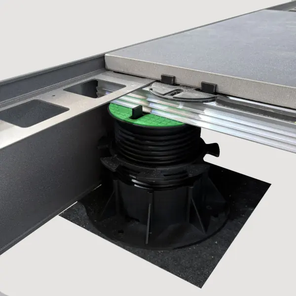 Detail der Randverkleidung auf Schienensystem Slim Easy