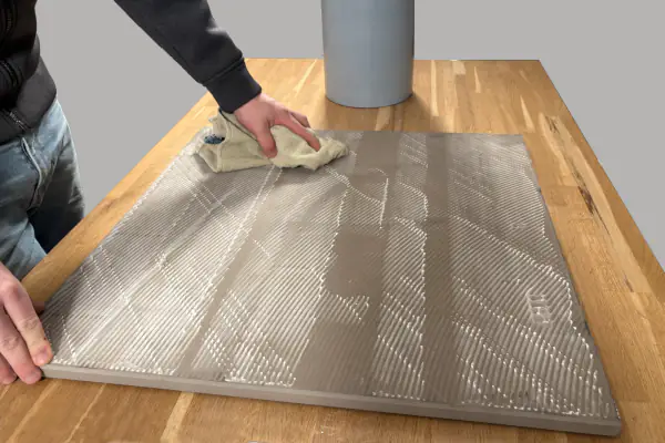 Reinigen der Plattenrückseite